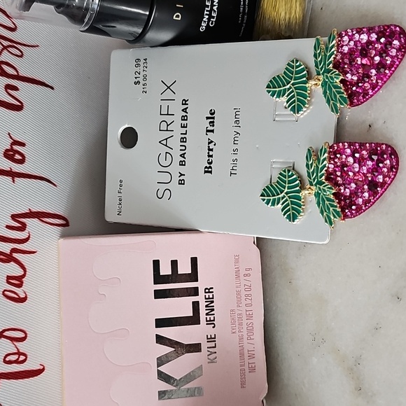 Clinique × Kate Spade Tote Bundle - Picture 7 of 9